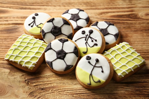Decoración de fútbol con galletas futboleras