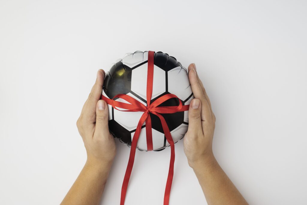 Alternativas de regalos de fútbol para triunfar en el día del padre